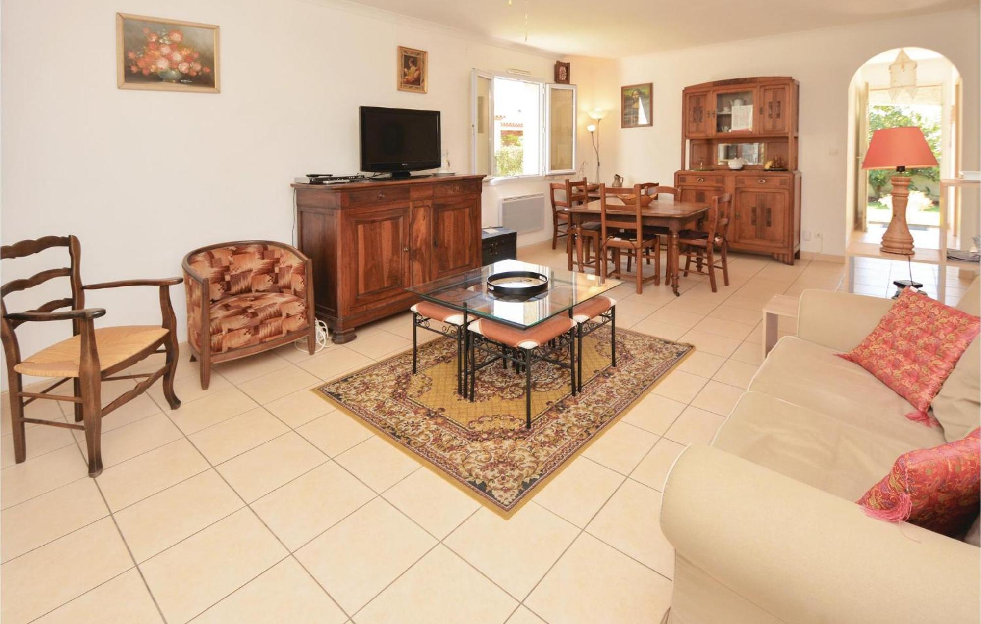 3 Bedroom Beautiful Home In Pignan Extérieur photo